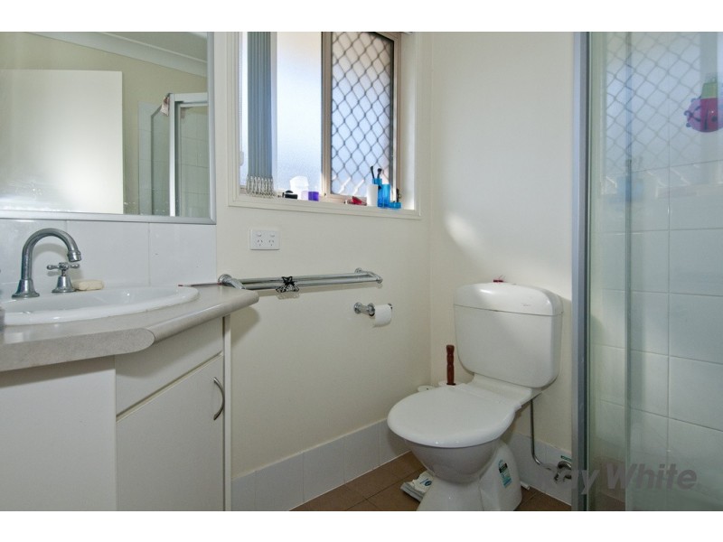 6 Lifestyle Close, Waterford West QLD 4133