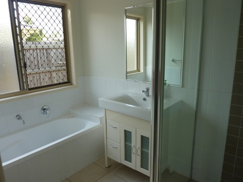 14 Crescendo Place, Crestmead QLD 4132