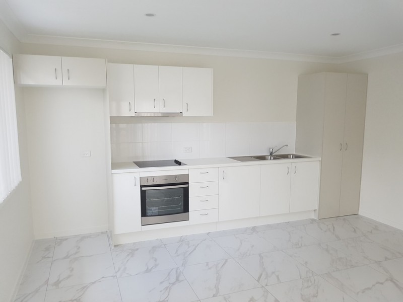 34b Clare Road, Kingston QLD 4114