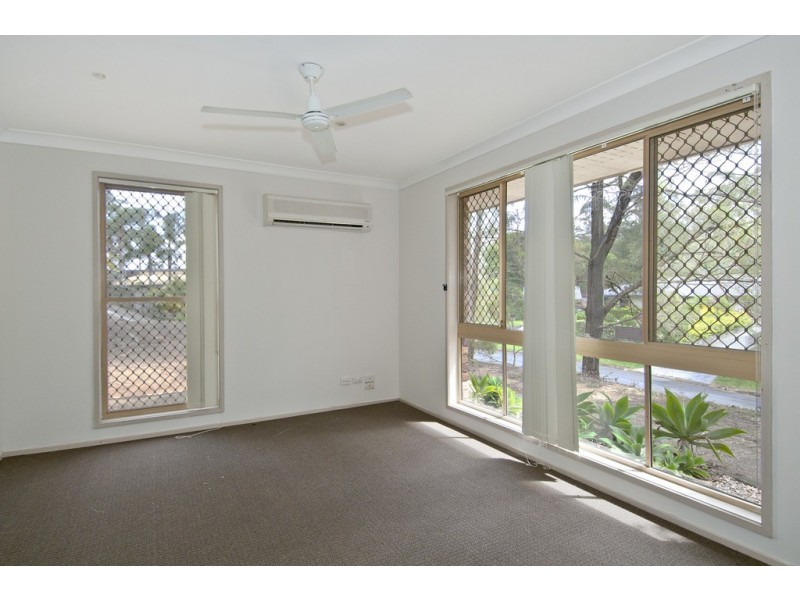 34 Adelong Road, Shailer Park QLD 4128