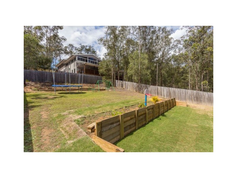 22 Mossman Pde, Waterford QLD 4133