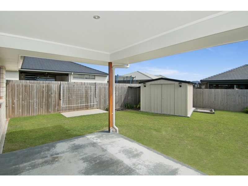 70 Cobblestone Ave, Logan Reserve QLD 4133