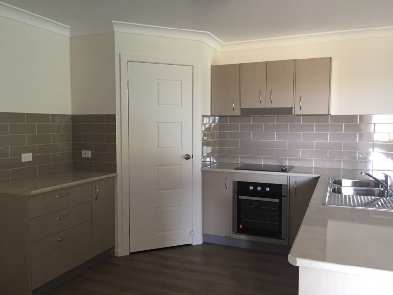 2/96 Logan Reserve Road, Waterford West QLD 4133