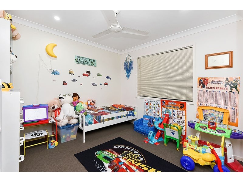 30 Herberton St, Waterford QLD 4133