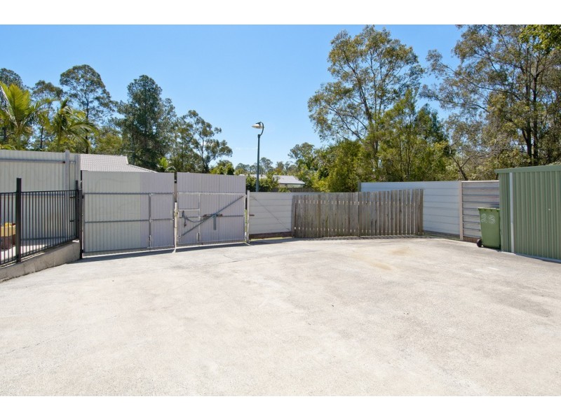 28 Clarence St, Waterford West QLD 4133