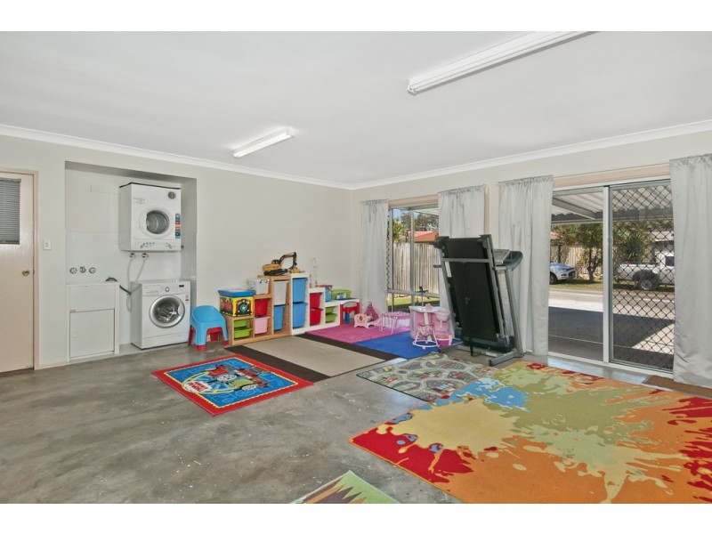 28 Clarence St, Waterford West QLD 4133