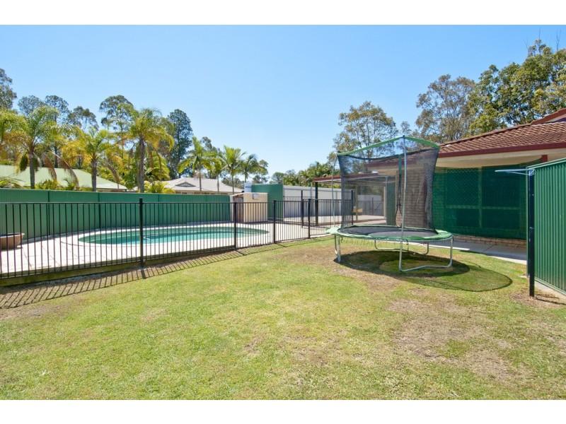 28 Clarence St, Waterford West QLD 4133