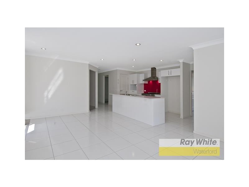 19 Sandover Cct, Holmview QLD 4207