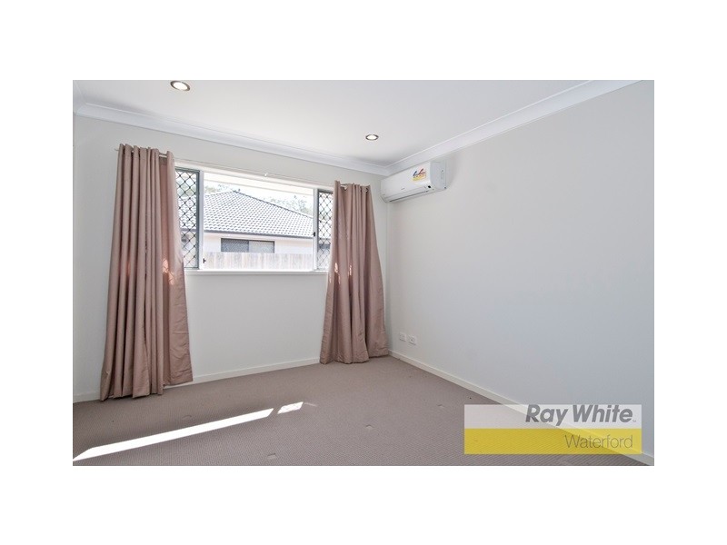 19 Sandover Cct, Holmview QLD 4207