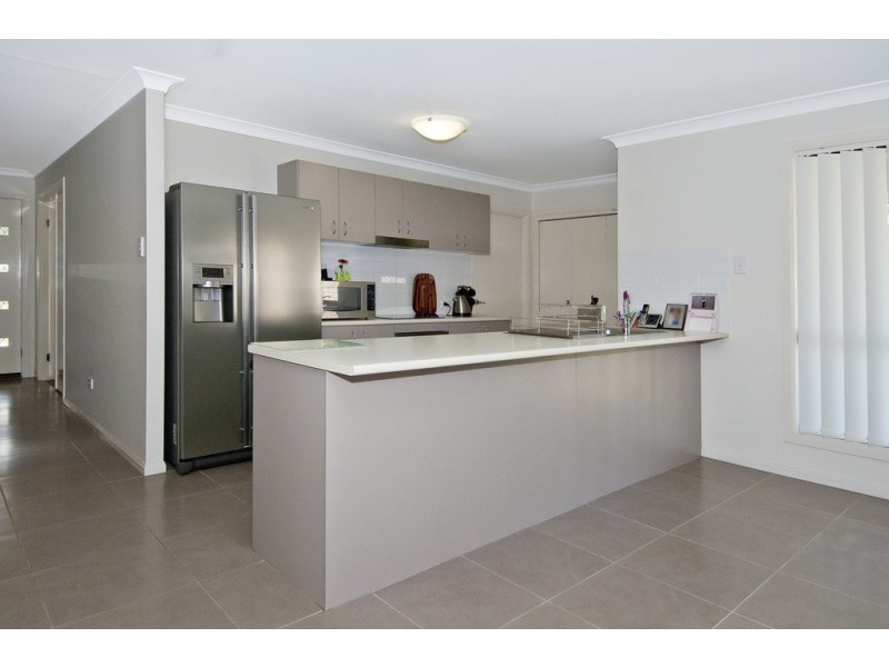 1 Coalstoun Crossing, Waterford QLD 4133