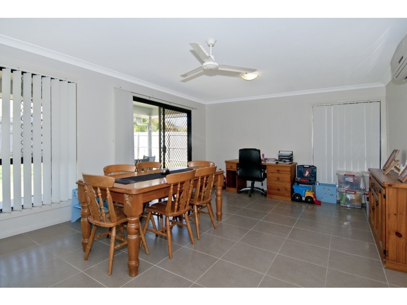 1 Coalstoun Crossing, Waterford QLD 4133