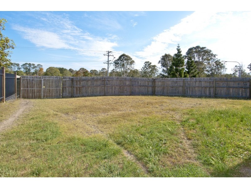 1 Coalstoun Crossing, Waterford QLD 4133