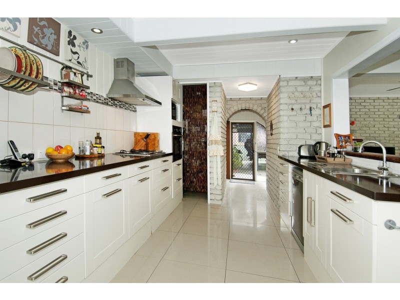 17 Louise St, Waterford West QLD 4133