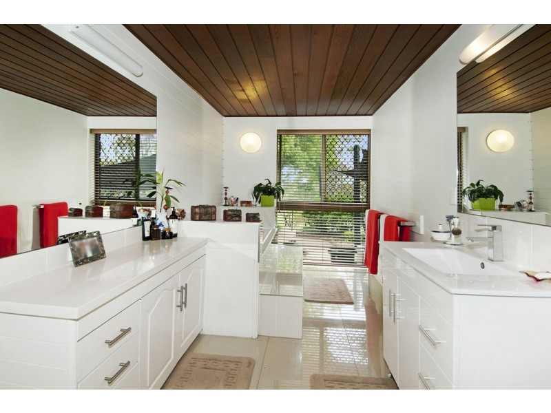 17 Louise St, Waterford West QLD 4133