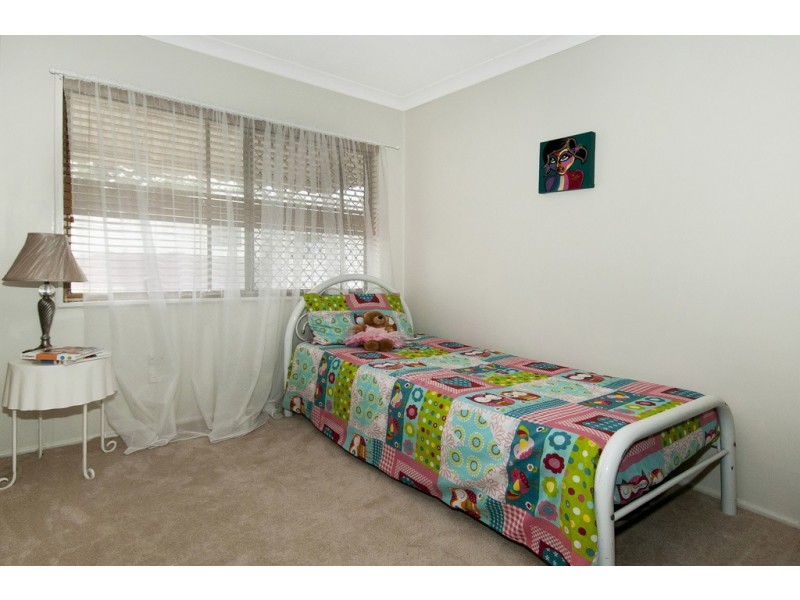 17 Louise St, Waterford West QLD 4133