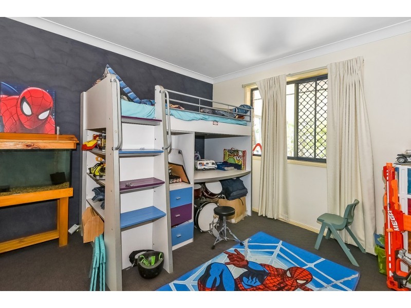 42 Rivervista Court, Eagleby QLD 4207