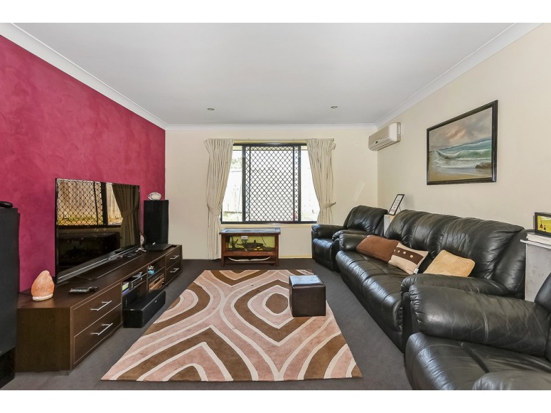 42 Rivervista Court, Eagleby QLD 4207