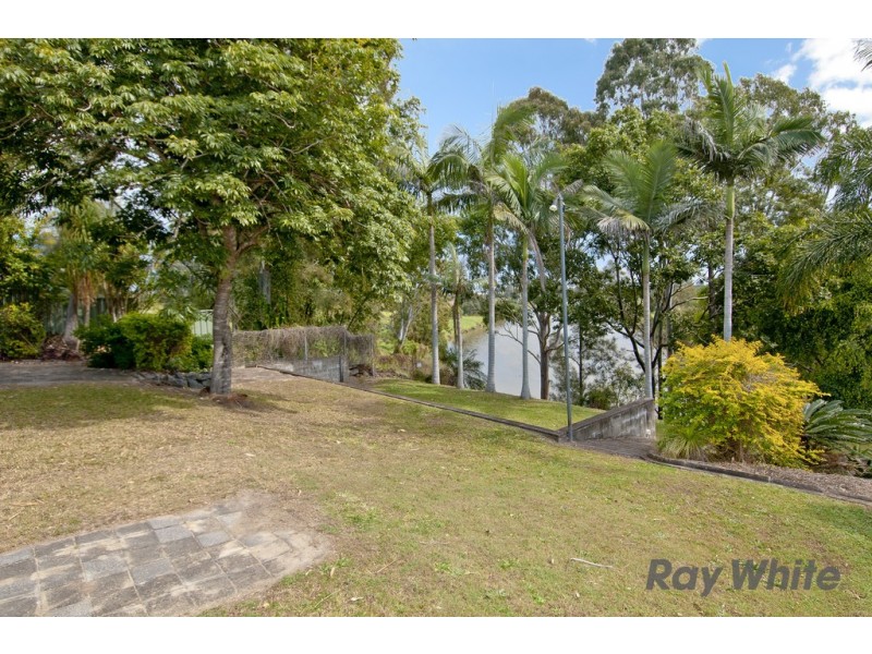 28 EDINBURGH DRIVE, Bethania QLD 4205