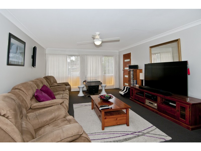 6a Sheridan Cres, Shailer Park QLD 4128