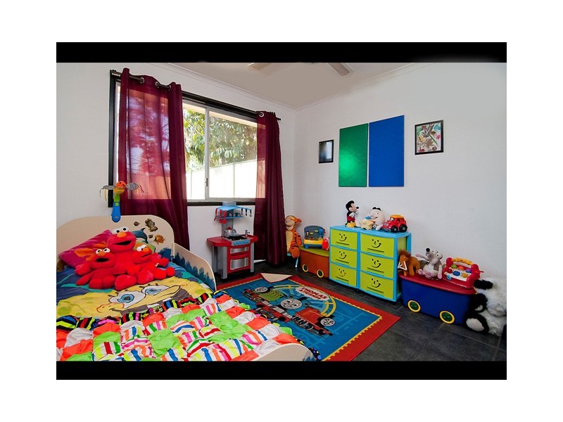 20 Glastonbury Dr, Bethania QLD 4205