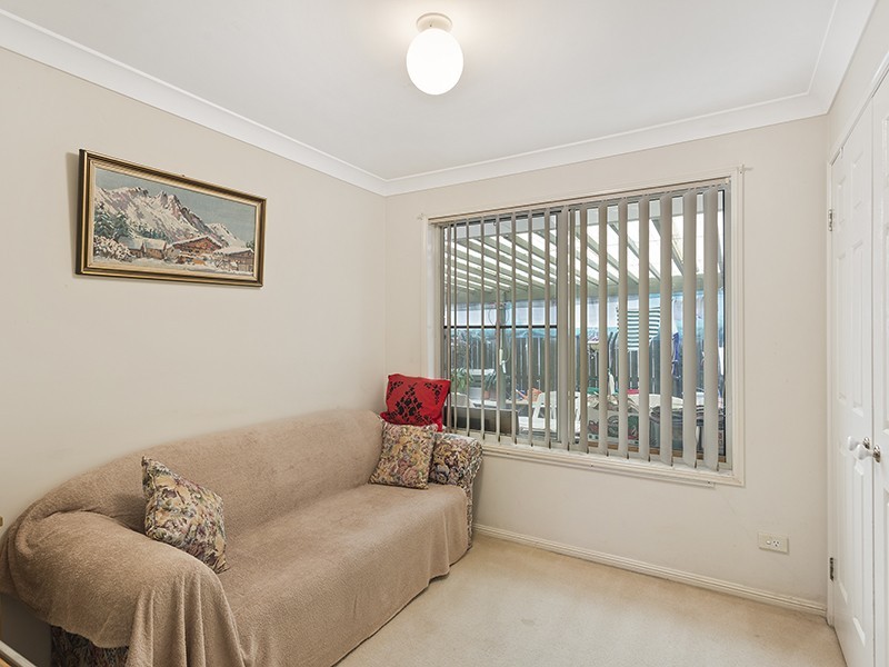 10 Kinross Lane, Bethania QLD 4205