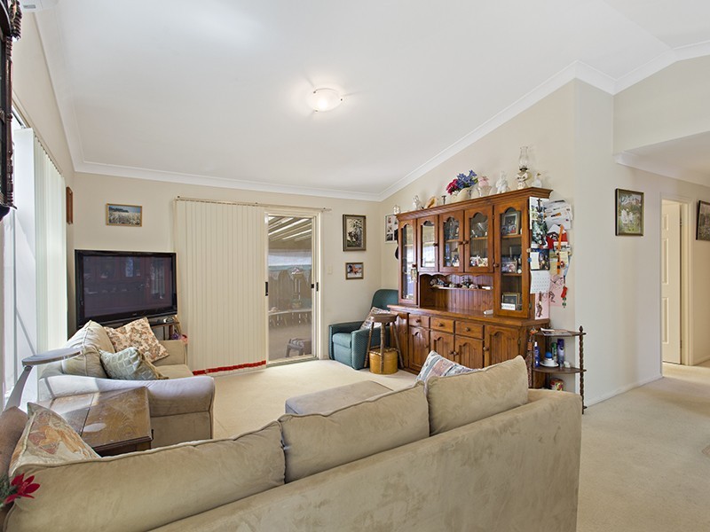 10 Kinross Lane, Bethania QLD 4205