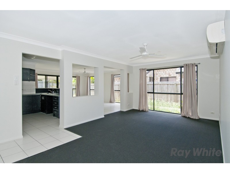 15 Hurst Street, Crestmead QLD 4132