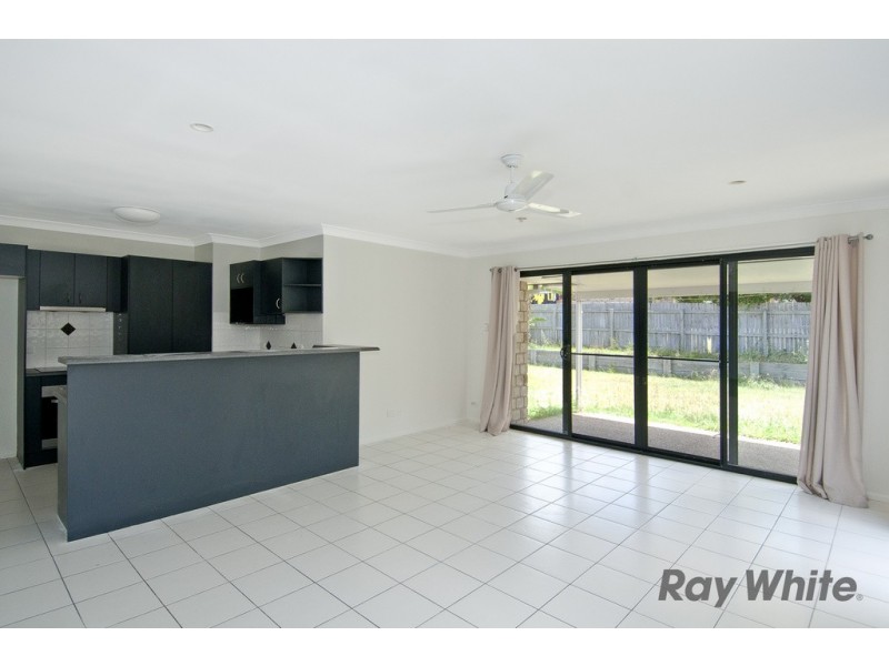 15 Hurst Street, Crestmead QLD 4132