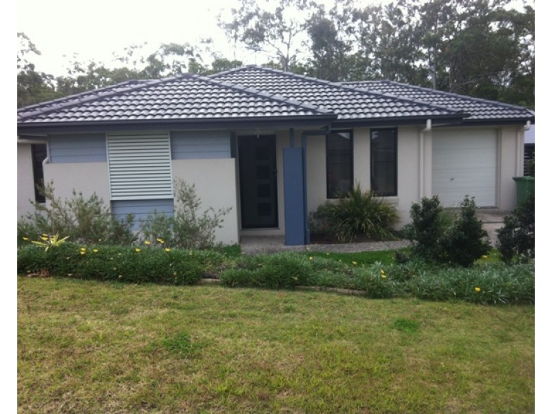 2/35 Pepper Tree Drive, Holmview QLD 4207