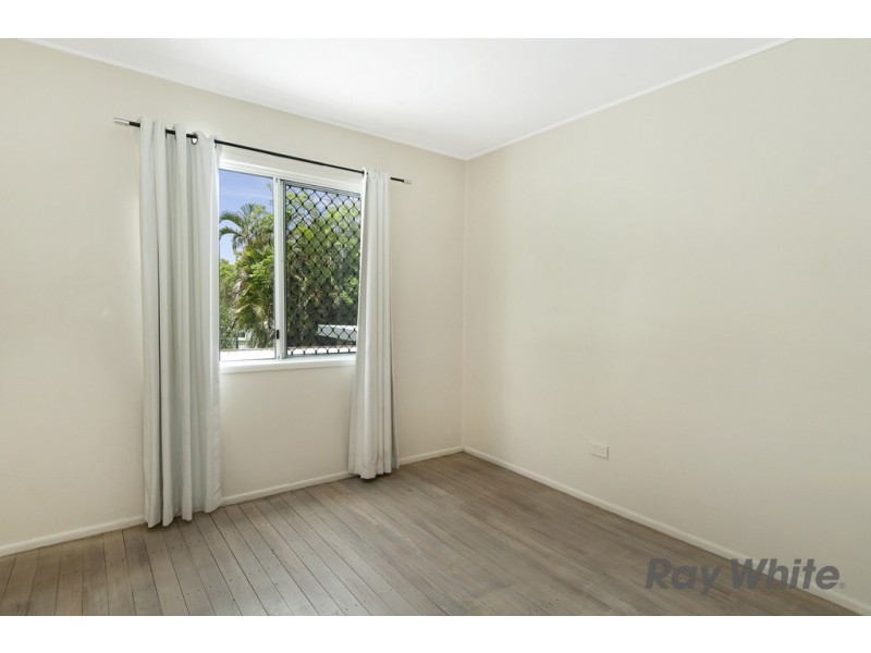 32 Bruce Road, Woodridge QLD 4114