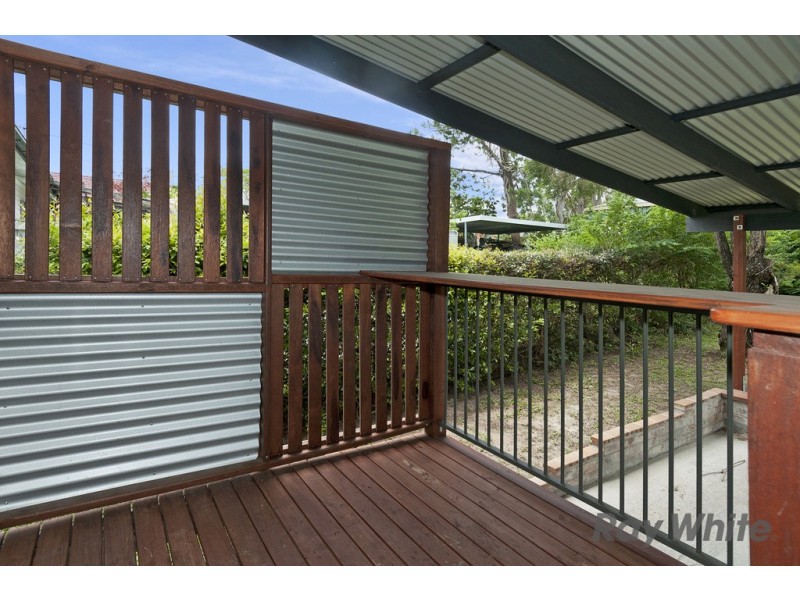 32 Bruce Road, Woodridge QLD 4114