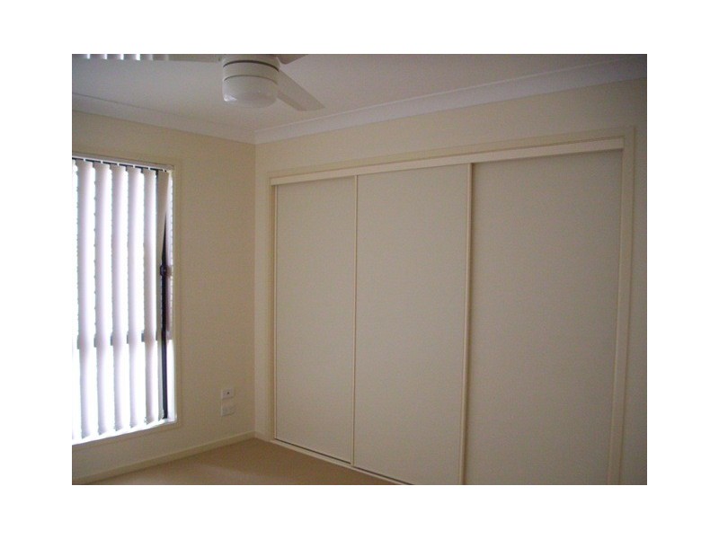 5 Kite Crescent, Eagleby QLD 4207