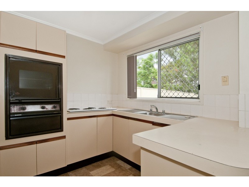 33 Hughes Street, Browns Plains QLD 4118