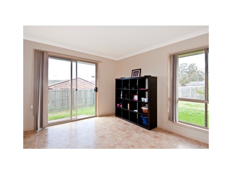 16 Jobson Place, Crestmead QLD 4132