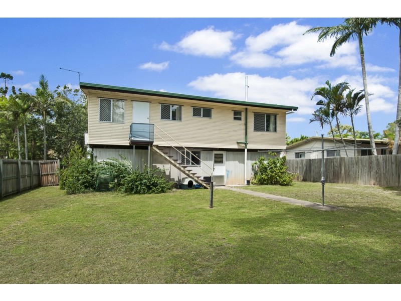 11 Lyngrove St, Kingston QLD 4114