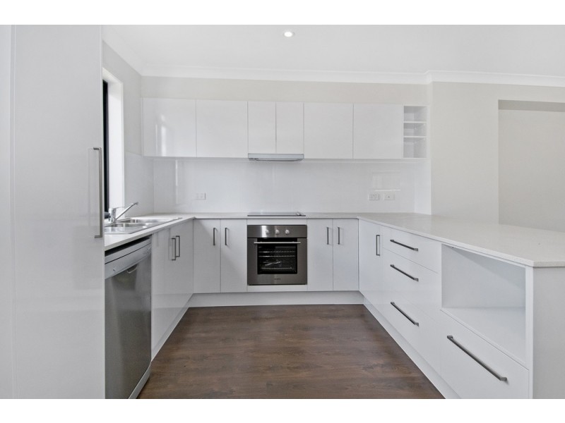 L9, 10, 11/27 Station Rd, Bethania QLD 4205