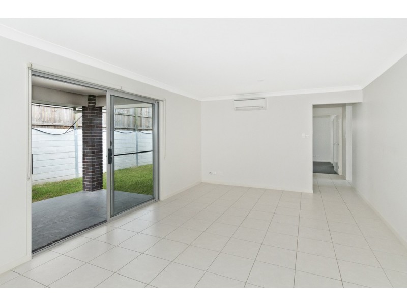 27 Nova Street, Waterford QLD 4133