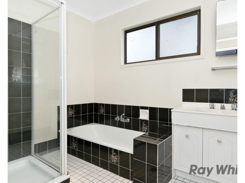 2 Meadow Street, Loganlea QLD 4131