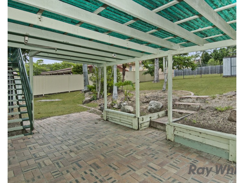2 Meadow Street, Loganlea QLD 4131