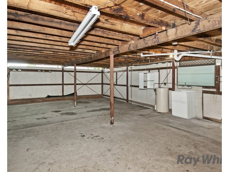 2 Meadow Street, Loganlea QLD 4131