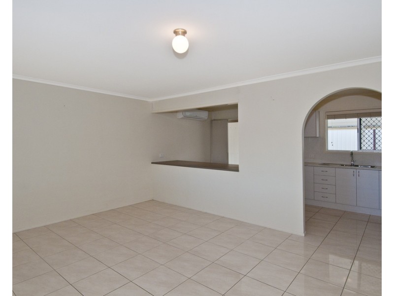 11 Errol Street, Loganlea QLD 4131