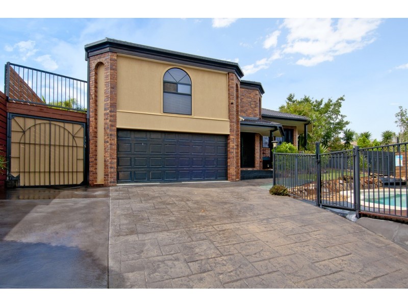 67 Kummara Rd, Edens Landing QLD 4207