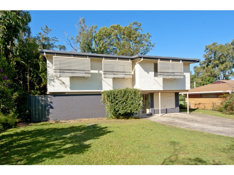 16 Catalina St, Loganlea QLD 4131