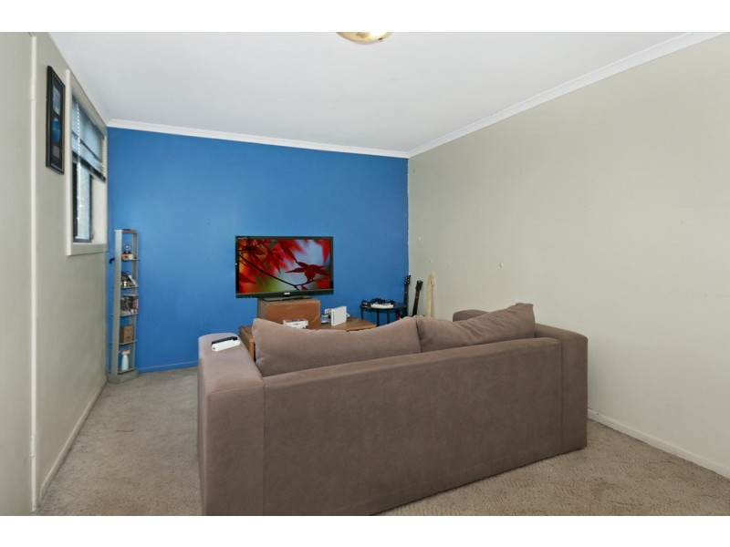 16 Catalina St, Loganlea QLD 4131