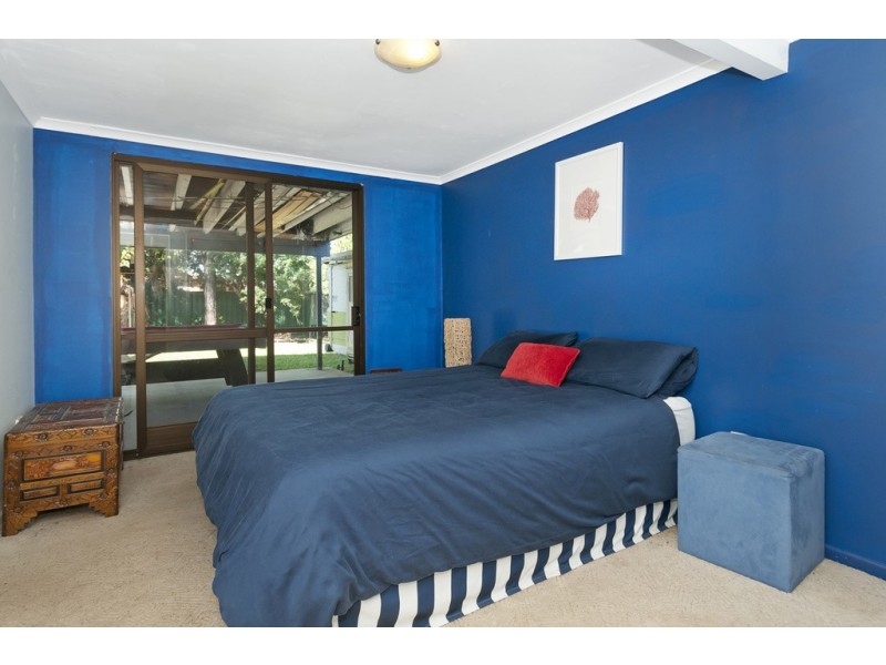 16 Catalina St, Loganlea QLD 4131