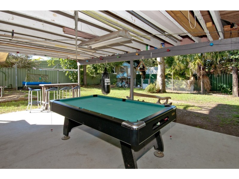 16 Catalina St, Loganlea QLD 4131