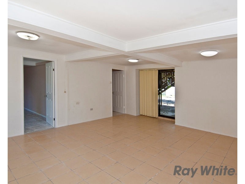 35 Ashvale St, Kingston QLD 4114