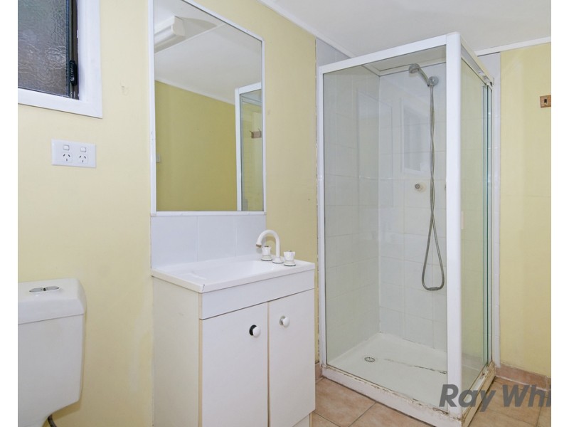 35 Ashvale St, Kingston QLD 4114