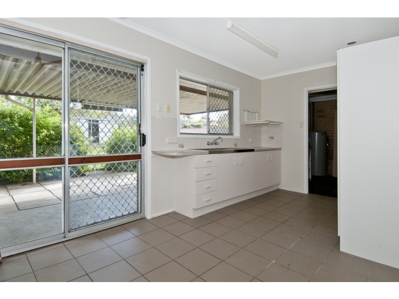 18 Anthony Street, Kingston QLD 4114