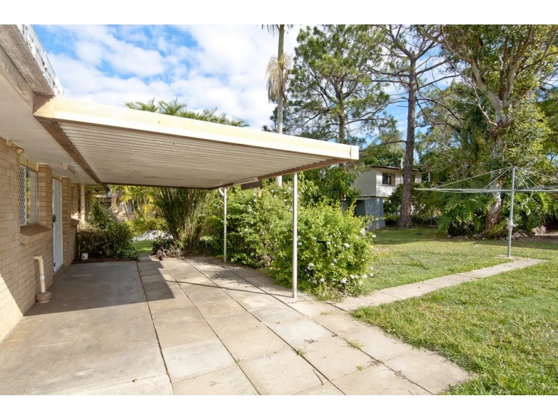 18 Anthony Street, Kingston QLD 4114